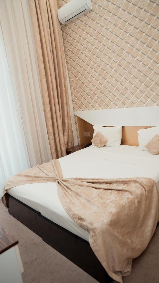 Dionis Hotel Baku Exterior photo