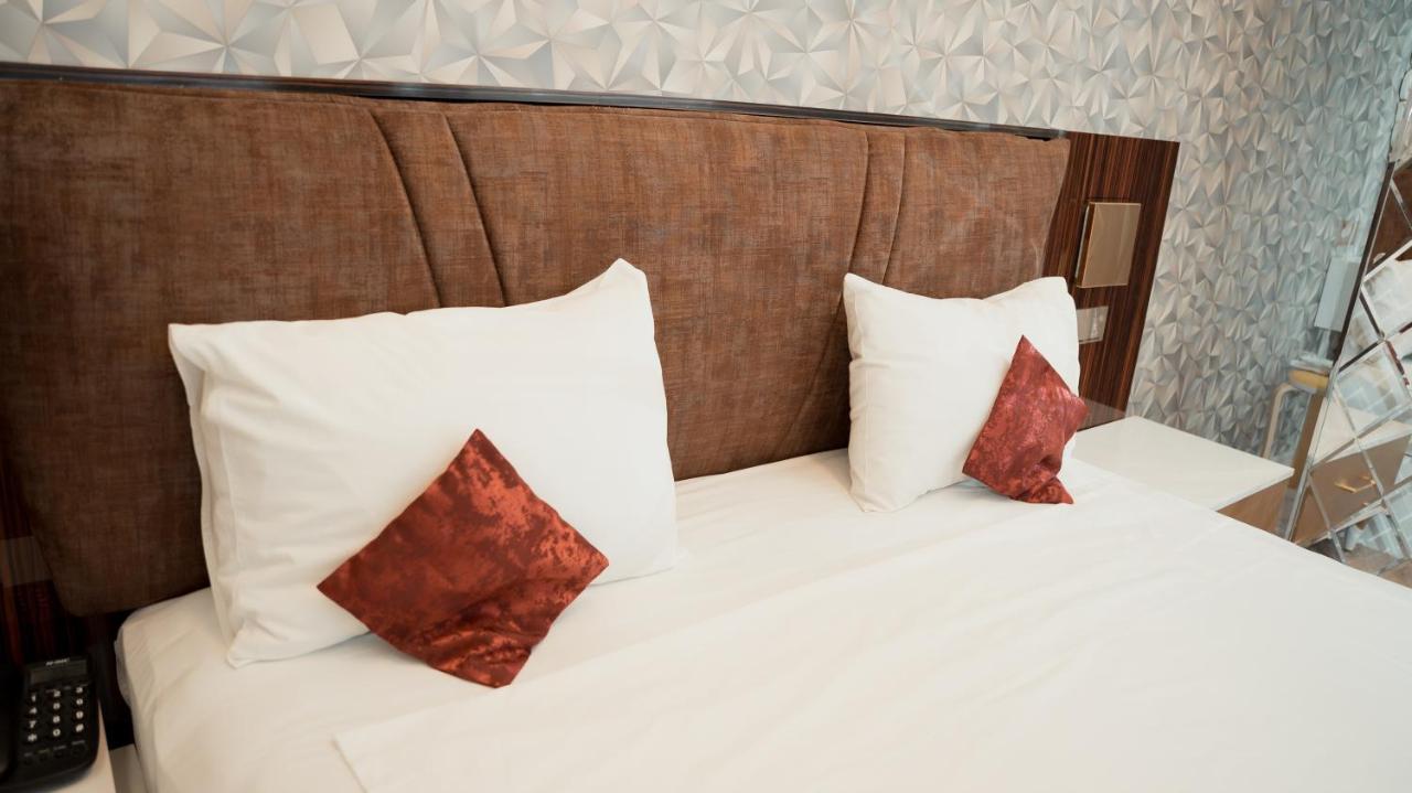 Dionis Hotel Baku Exterior photo